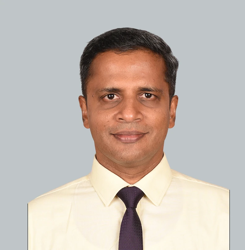 senior surveyor